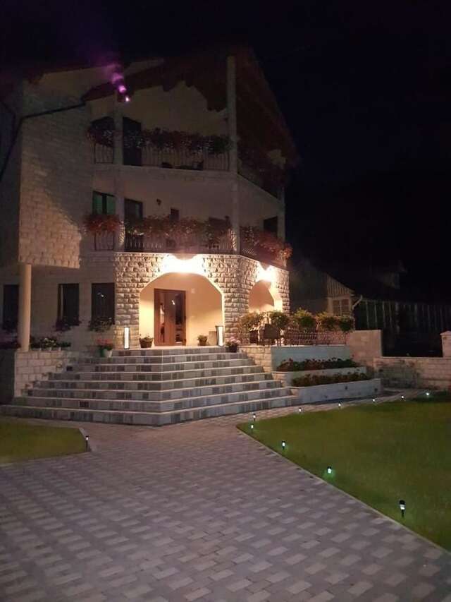 Гостевой дом Casa Andra Слэник-Молдова-33
